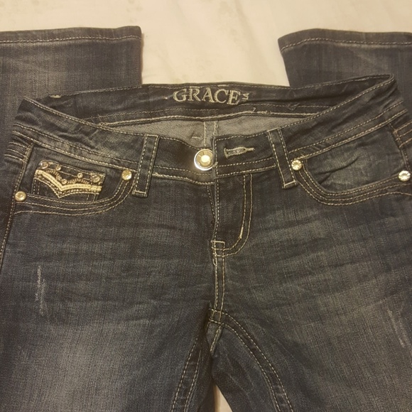 Grace in LA jeans - Picture 3 of 3